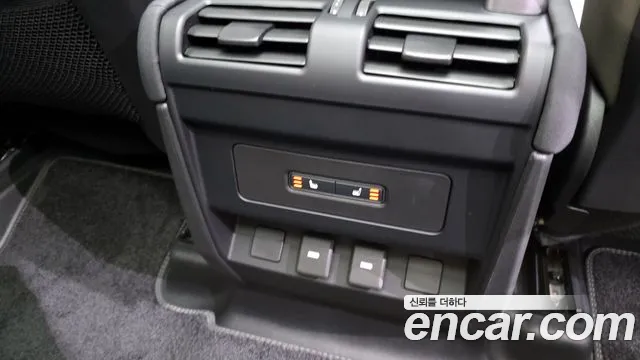 Land Rover Defender (L663) id 2816072 из Кореи 8