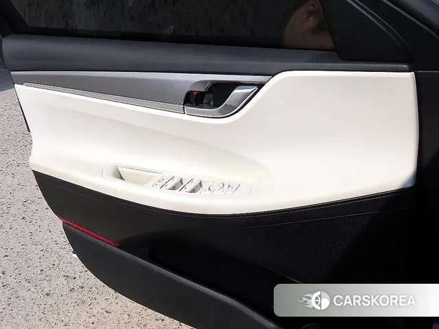 Hyundai The New Grandeur IG id 3777081 из Кореи 8