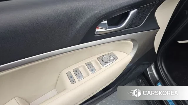 Genesis The New G70 id 3431950 из Кореи 8