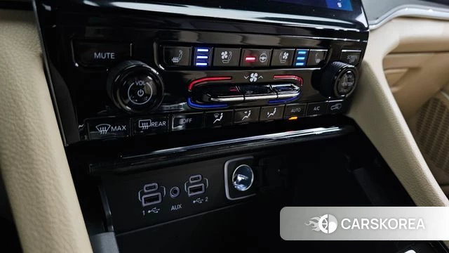 Jeep Grand Cherokee (WL) id 4177943 из Кореи 8