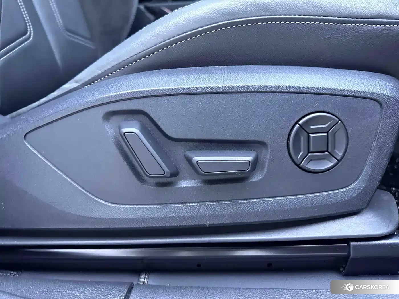 Audi Q3 Sportback id 4679538 из Китая 8
