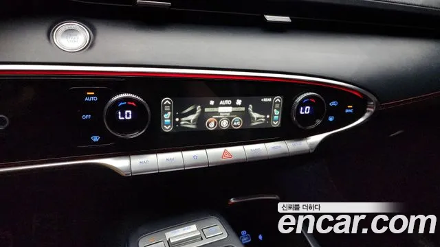 Genesis GV70 id 2796590 из Кореи 8