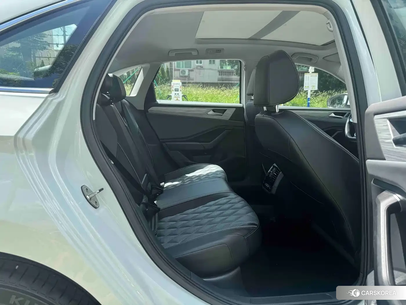 Volkswagen Sagitar id 4559783 из Китая 8