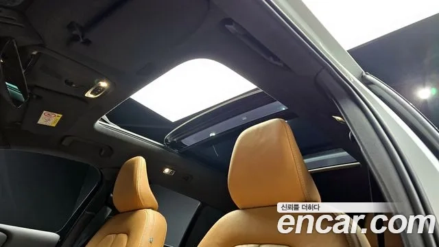 Volvo XC40 id 2910963 из Кореи 8