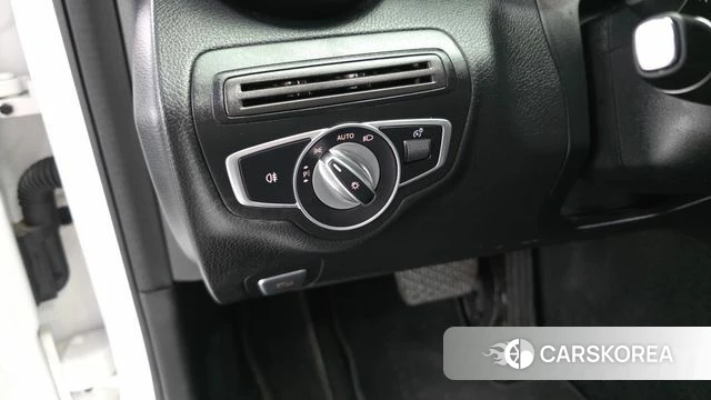 Mercedes-Benz C-Class W205 id 4643047 из Кореи 8