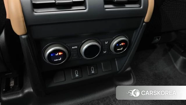 Land Rover Defender (L663) id 4493345 из Кореи 8