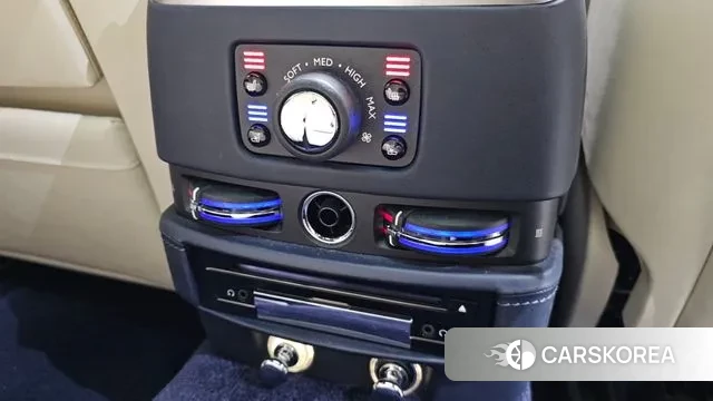 Rolls-Royce Ghost id 3412939 из Кореи 8