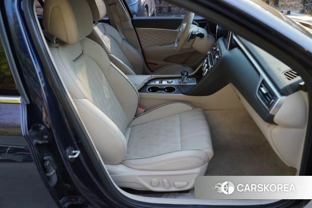 Genesis G70 id 3828832 из Кореи 8