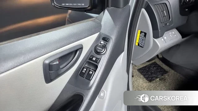 Hyundai The New Grand Starex id 3463745 из Кореи 8