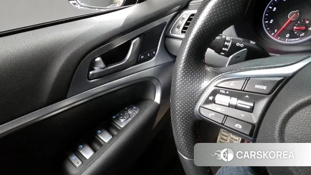 Genesis G70 id 3029501 из Кореи 8