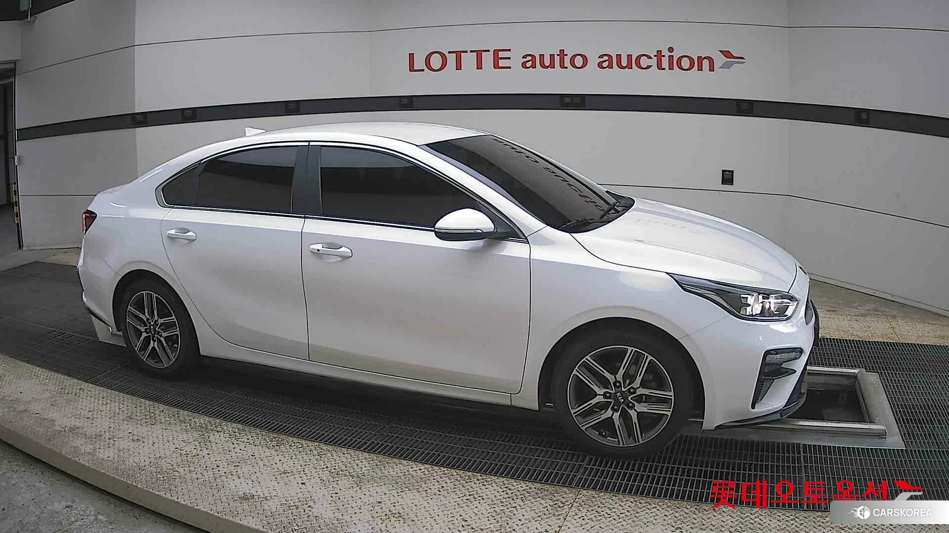 Kia K3 id 4347397 из Кореи 8