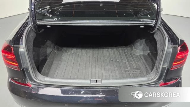 Volkswagen The New Passat id 4658244 из Кореи 8