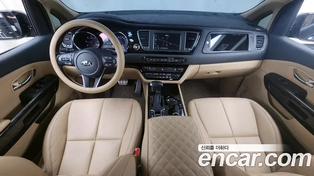 Kia The New Carnival id 2690225 из Кореи 8