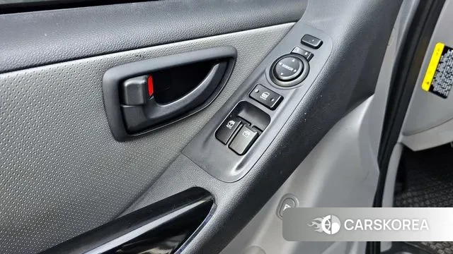 Hyundai The New Grand Starex id 3558036 из Кореи 8