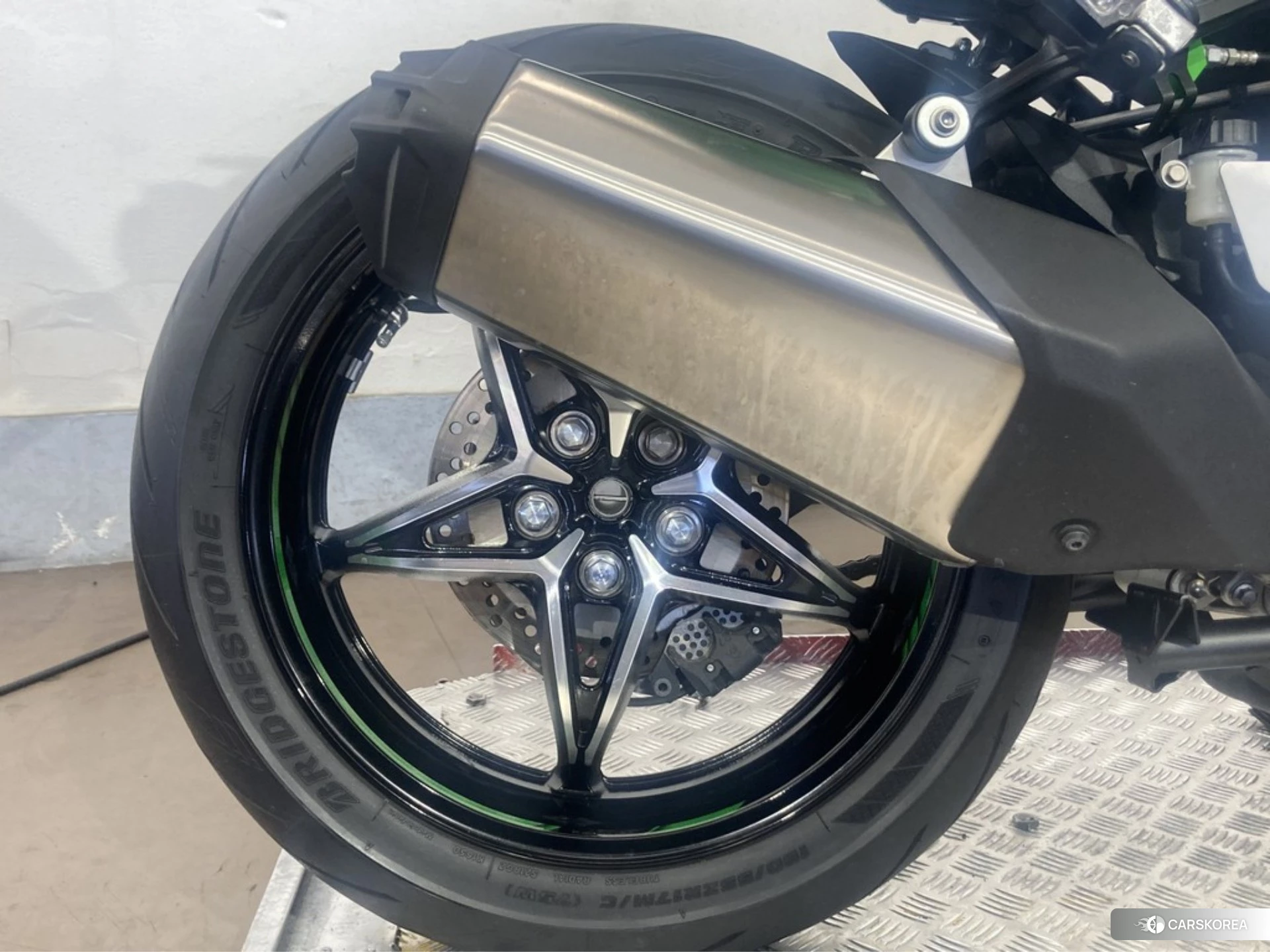 Kawasaki NINJA H2 SX SE id 4373852 из Японии 8