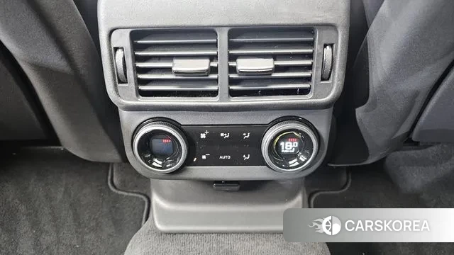 Land Rover Range Rover Velar id 3457168 из Кореи 8