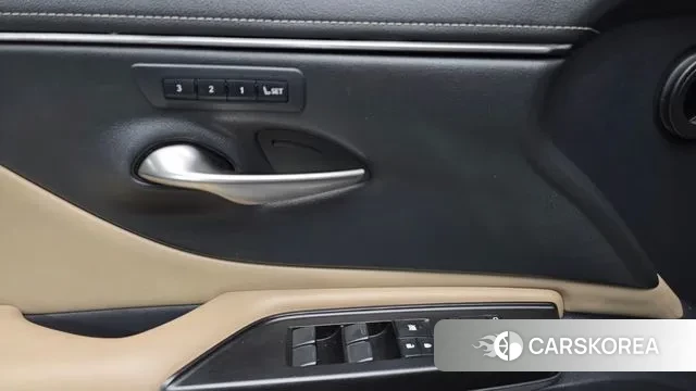 Lexus ES300h 7th generation id 3494618 из Кореи 8