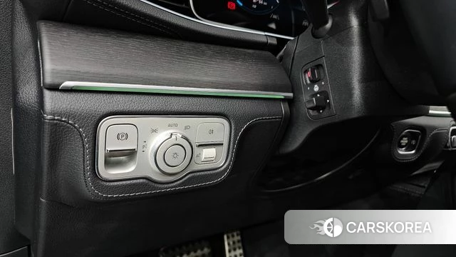 Mercedes-Benz GLS - Class X167 id 4585335 из Кореи 8