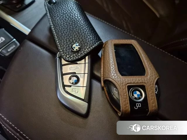 BMW 5 Series (G30) id 4937278 из Кореи 8
