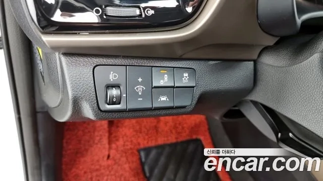 Kia Stonic id 2891909 из Кореи 8