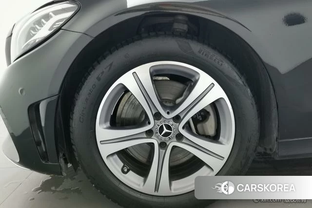 Mercedes-Benz Class C id 4307034 из Китая 8