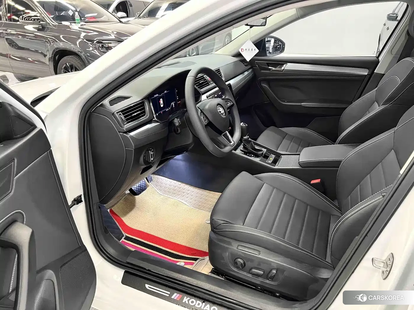 Skoda Superb id 4606996 из Китая 8
