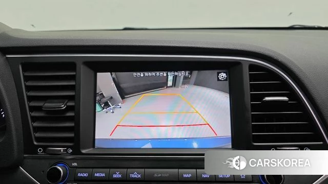 Hyundai Avante AD id 4197239 из Кореи 8