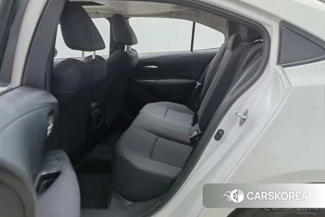 Toyota Corolla id 4253230 из Китая 8