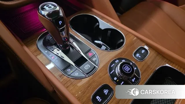 Bentley Bentayga id 3436861 из Кореи 8