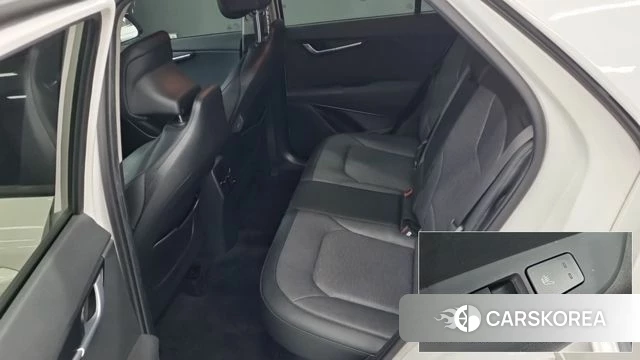 Kia Di Ol Nu Niro id 4618209 из Кореи 8