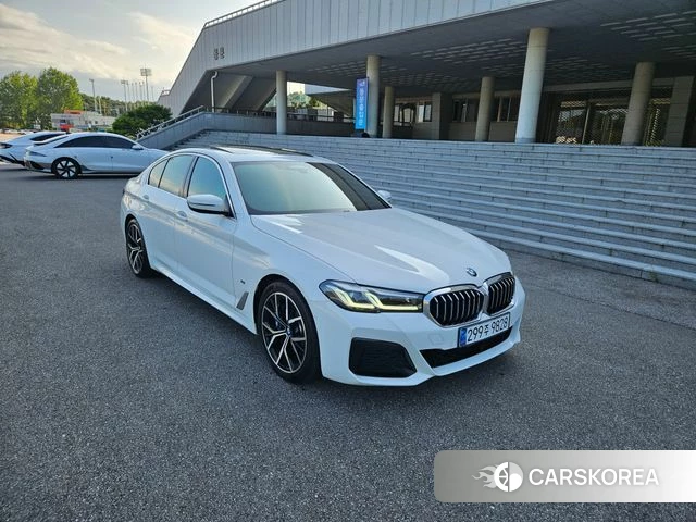 BMW 5 Series (G30) id 4794095 из Кореи 8