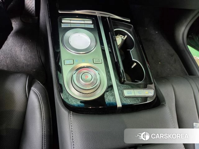 Genesis Electrified G80 (RG3) id 4366304 из Кореи 8