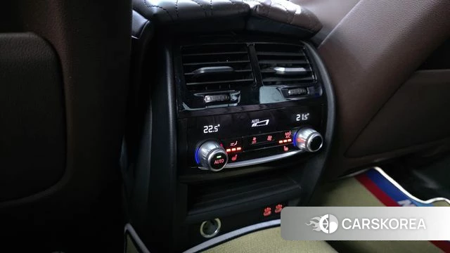 BMW 5 Series (G30) id 3871777 из Кореи 8