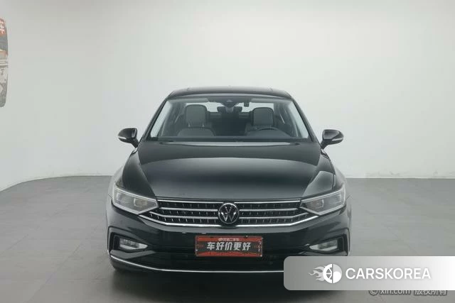 Volkswagen Magotan id 4313990 из Китая 8