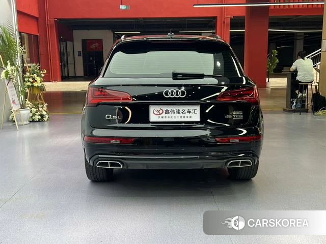 Audi Q5L id 4380613 из Китая 8