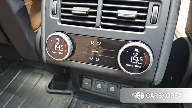 Land Rover Discovery 5 id 3031363 из Кореи 8