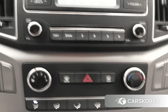 Hyundai The New Grand Starex id 3423042 из Кореи 8