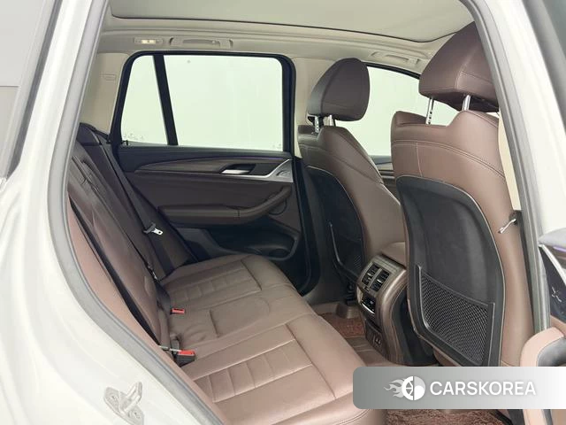 BMW X3 id 4238655 из Китая 8