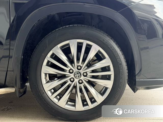 Toyota Highlander id 4220896 из Китая 8