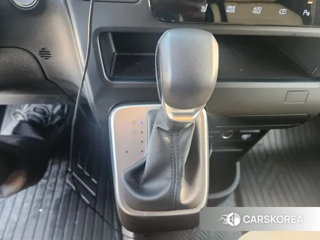 Hyundai Staria id 3365285 из Кореи 8