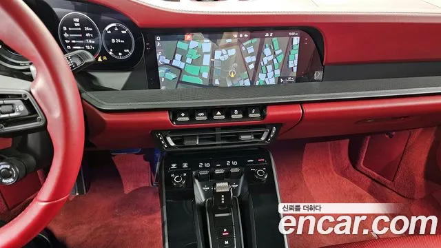 Porsche 911(992) id 2678420 из Кореи 8