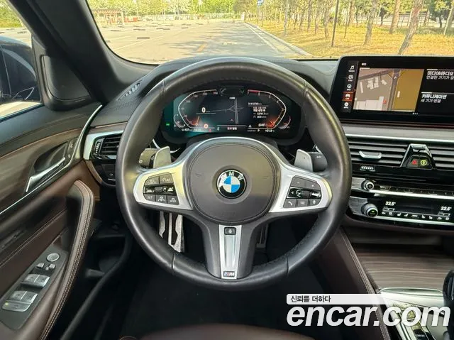 BMW 5 Series (G30) id 2690360 из Кореи 8