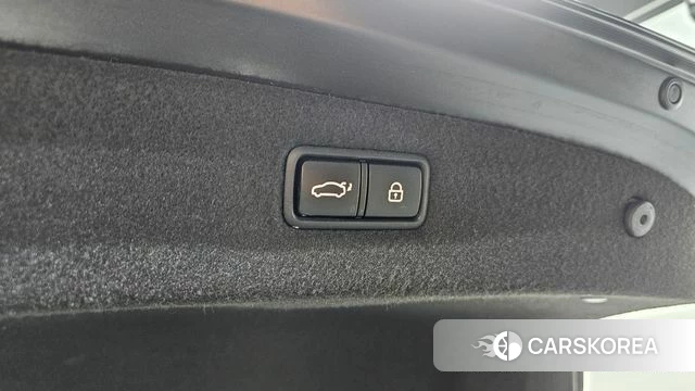 Genesis G90 id 4284973 из Кореи 8