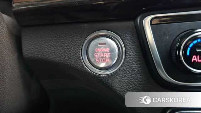 Kia Come New K7 id 3943068 из Кореи 8