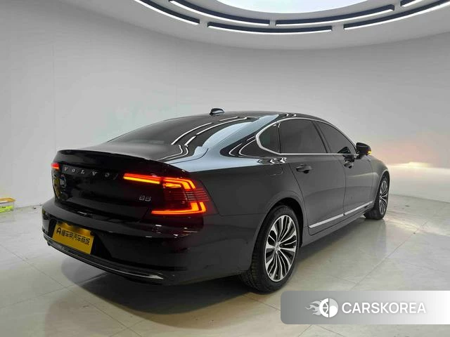 Volvo S90 id 3896299 из Китая 8