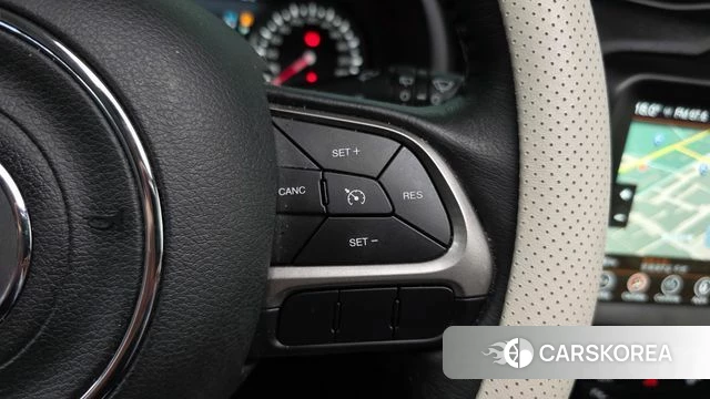 Jeep Renegade id 4670705 из Кореи 8