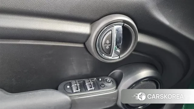 Mini Cooper id 2981055 из Кореи 8