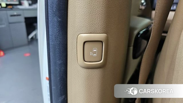 Kia The New Carnival id 4551406 из Кореи 8