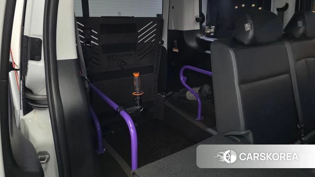 Hyundai Staria id 3806244 из Кореи 8