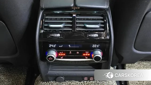 BMW 5 Series (G30) id 3395729 из Кореи 8